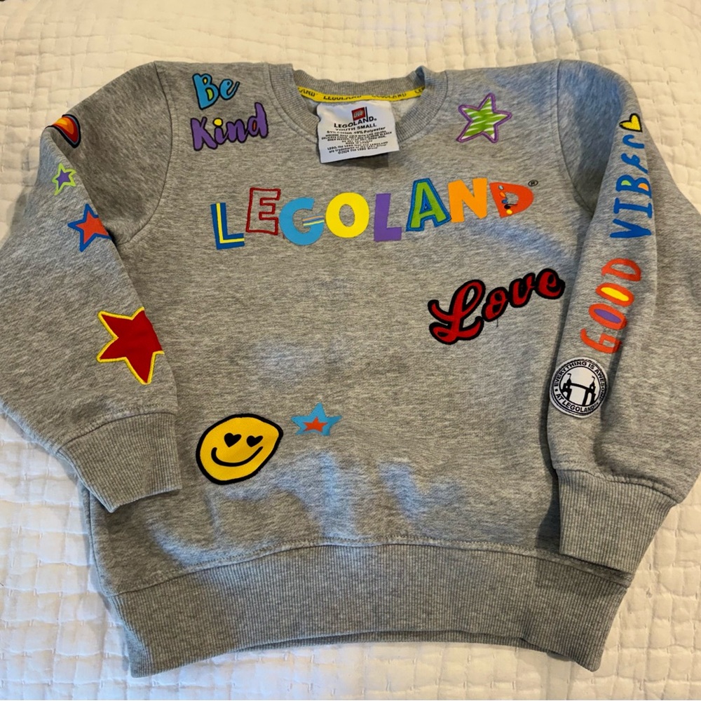 LEGOland Kids' Grey 'Legoland' Graphic Sweatshirt - Multicolor Patches